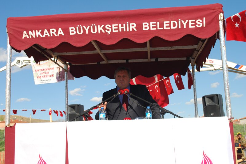 2013 yl Hastanenin Resmi Al ile mam Hatip Ortaokulu'nun temel atma treninden resimler
